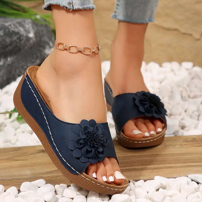 🔥Last Day Promotion 50% OFF - Women's Floral Decor Comfort Wedge Sandals